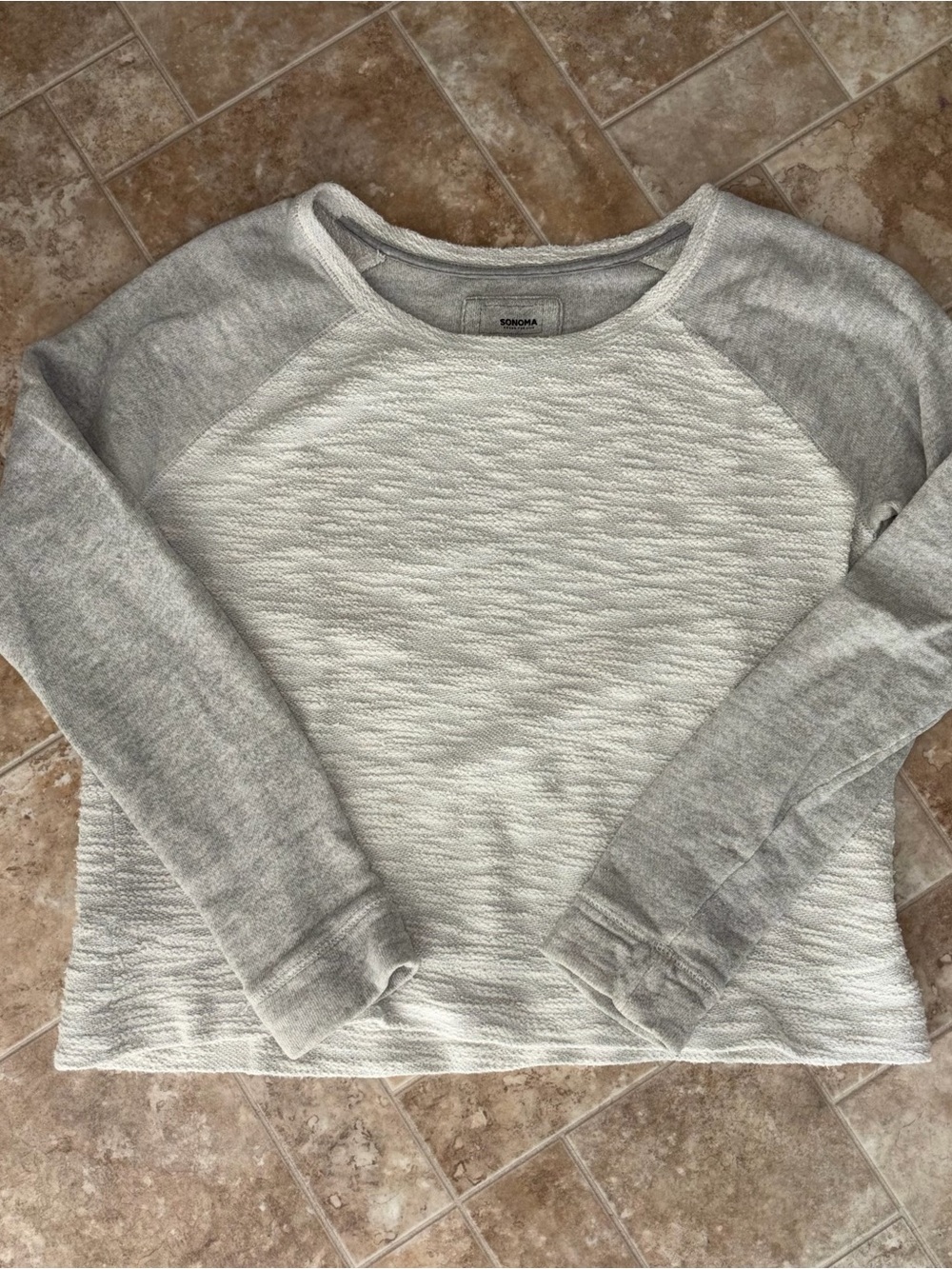 Sonoma Two-Tone Gray and Cream Raglan Pullover